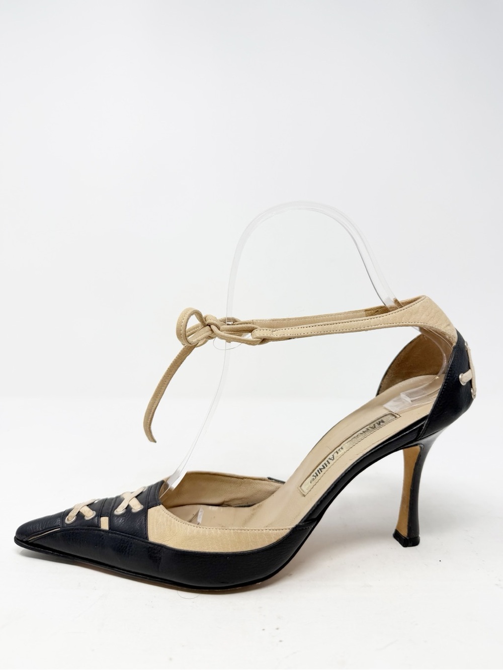 Manolo Blahnik Vintage Lace Up Pointed Toe Heels Womens Size EU 36.5 - Picture 6 of 12